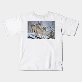 Two Gray Wolves Kids T-Shirt